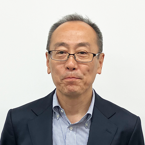 常務取締役 営業・船舶担当 木戸口　昌巳