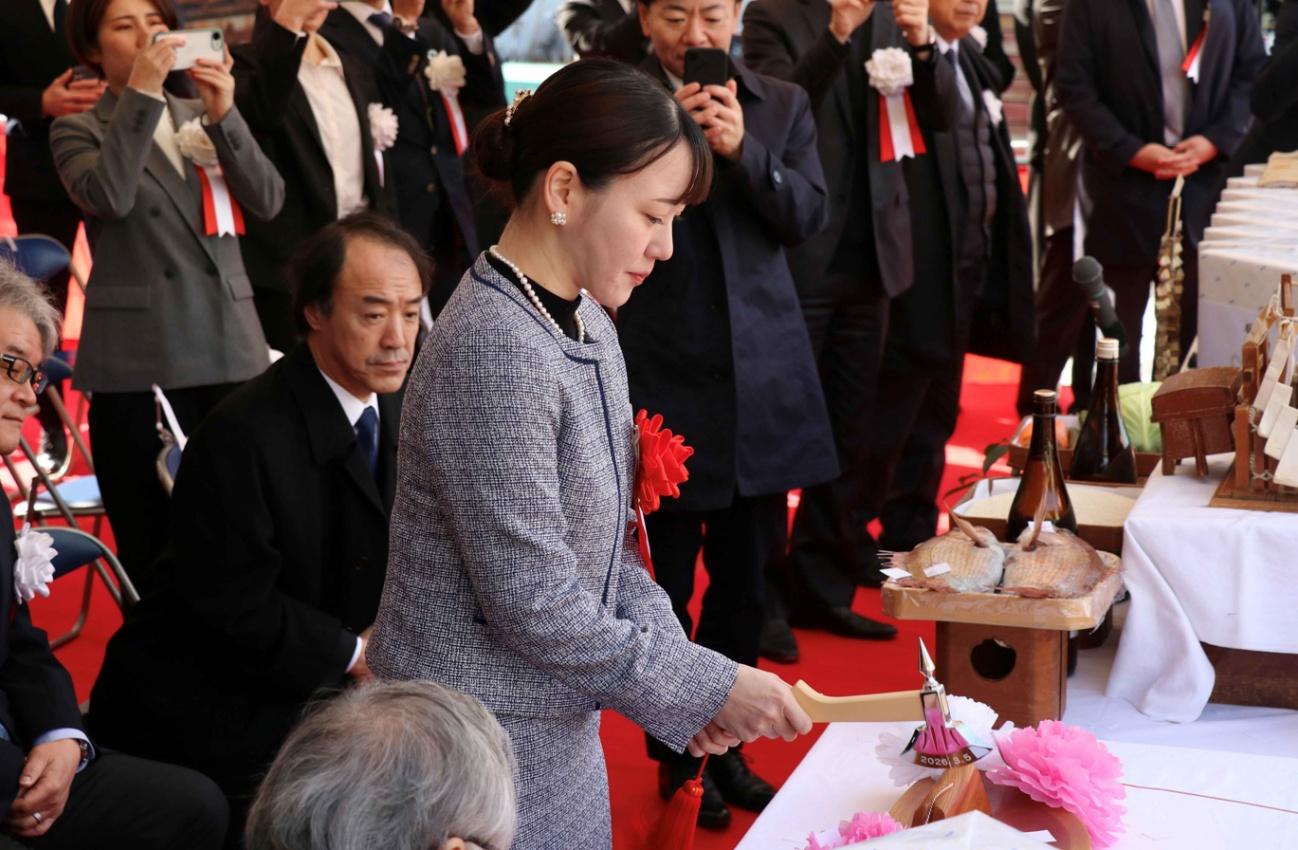 「支綱切断」の瞬間